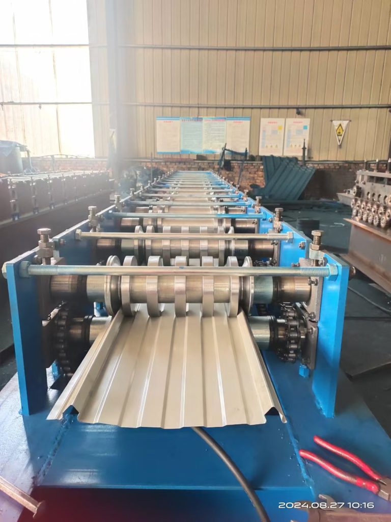 Model 270 Color Steel Roll Forming Machine